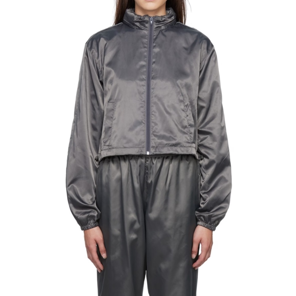 NWT SKIMS Sport Utility Cropped Satin Hooded Jacket in Gunmetal Silver Size XS!